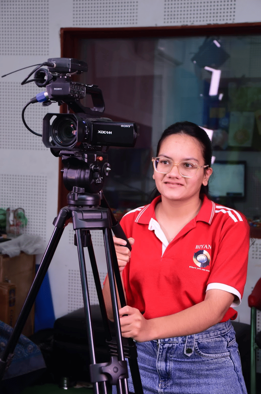 Biyani Girls College Jaipur Biyani TV photo 8